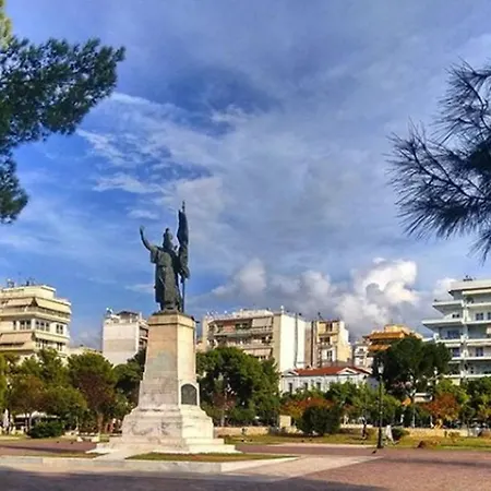 Chryssa - χρυσα