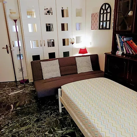 Chryssa - χρυσα Patras