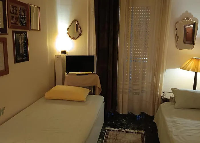 Chryssa - χρυσα *